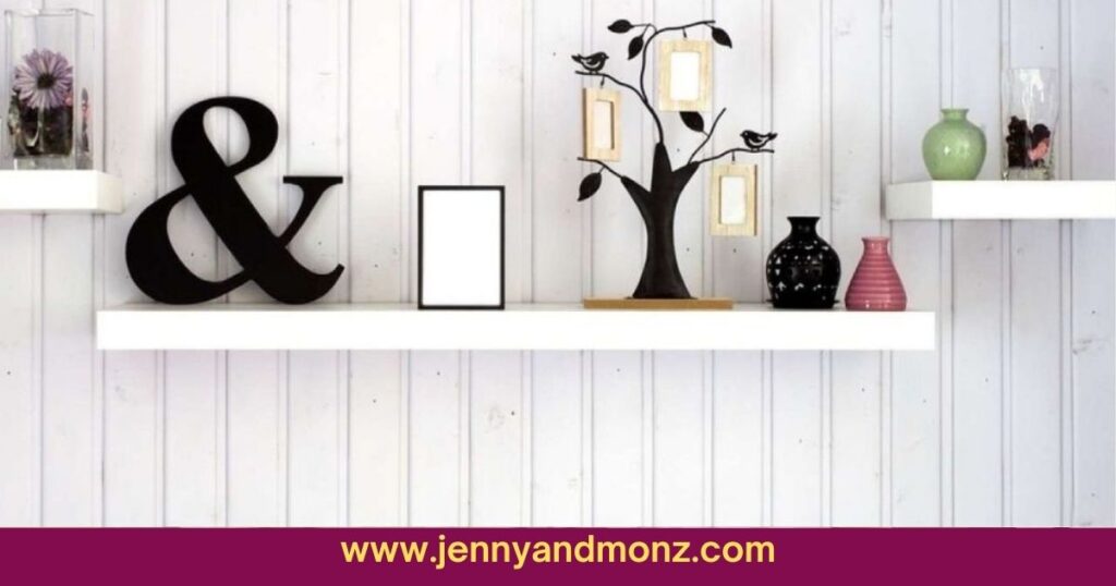 Large_wall_decorated_with_shelf_and_elegant_accessories-